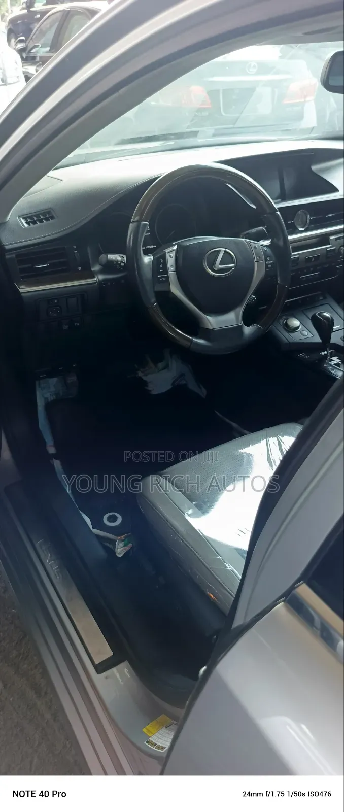 Lexus ES 2015 Silver
