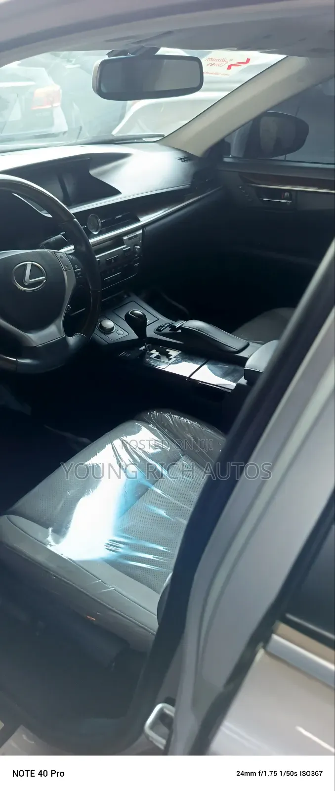 Lexus ES 2015 Silver
