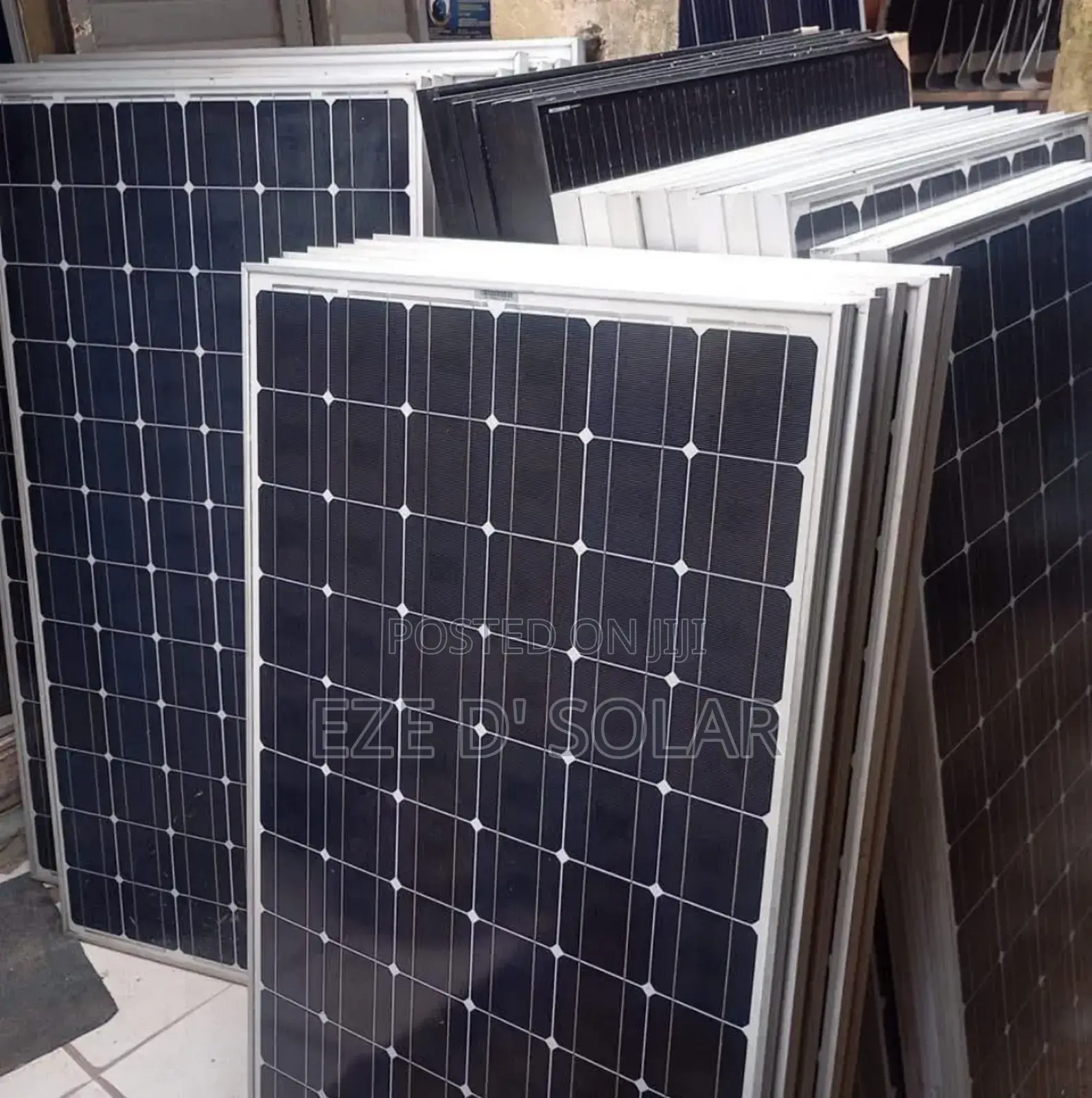 300w 72 Cell Canadian Mono Solar Panel