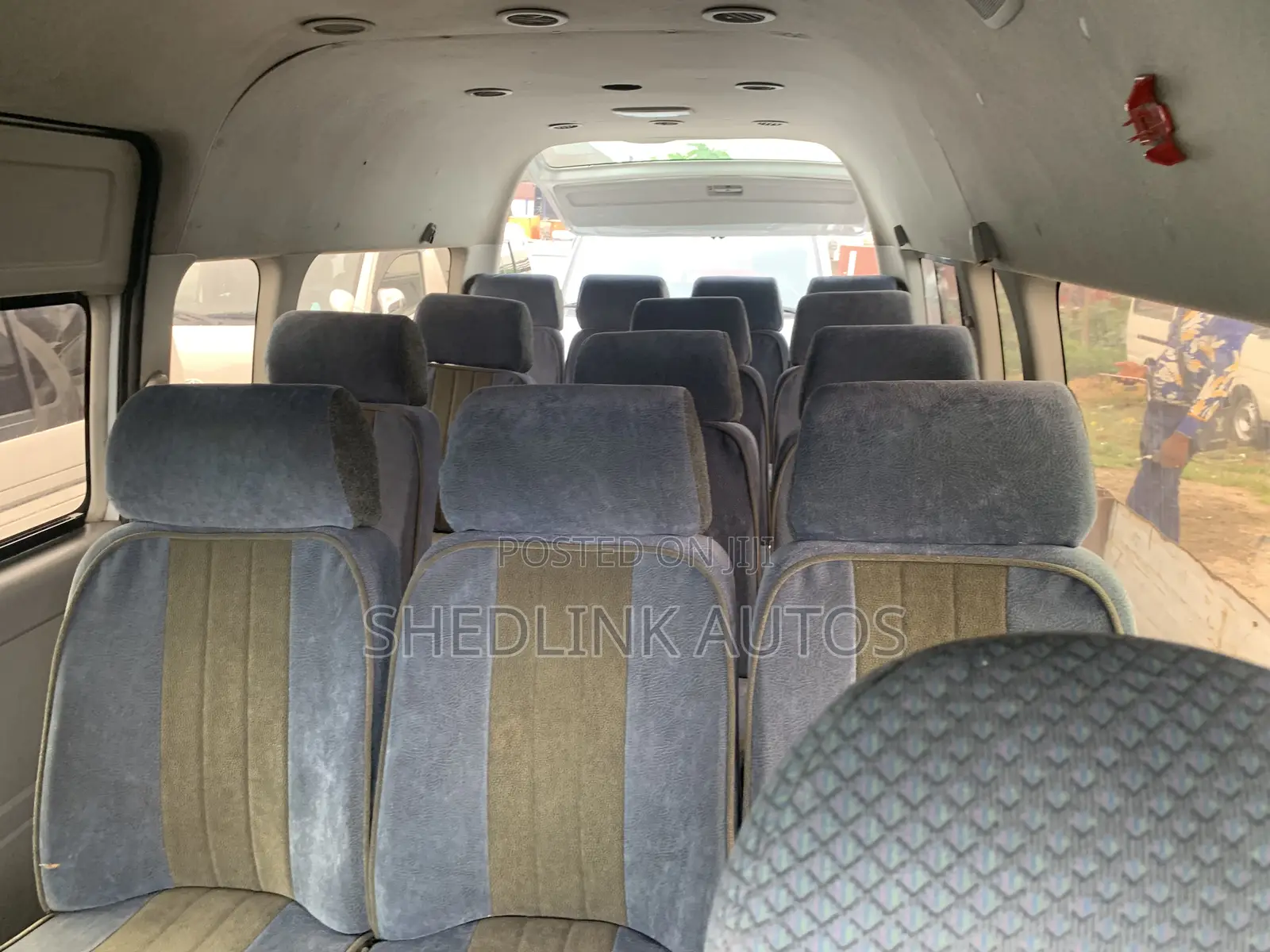Toyota HiAce 2017 White