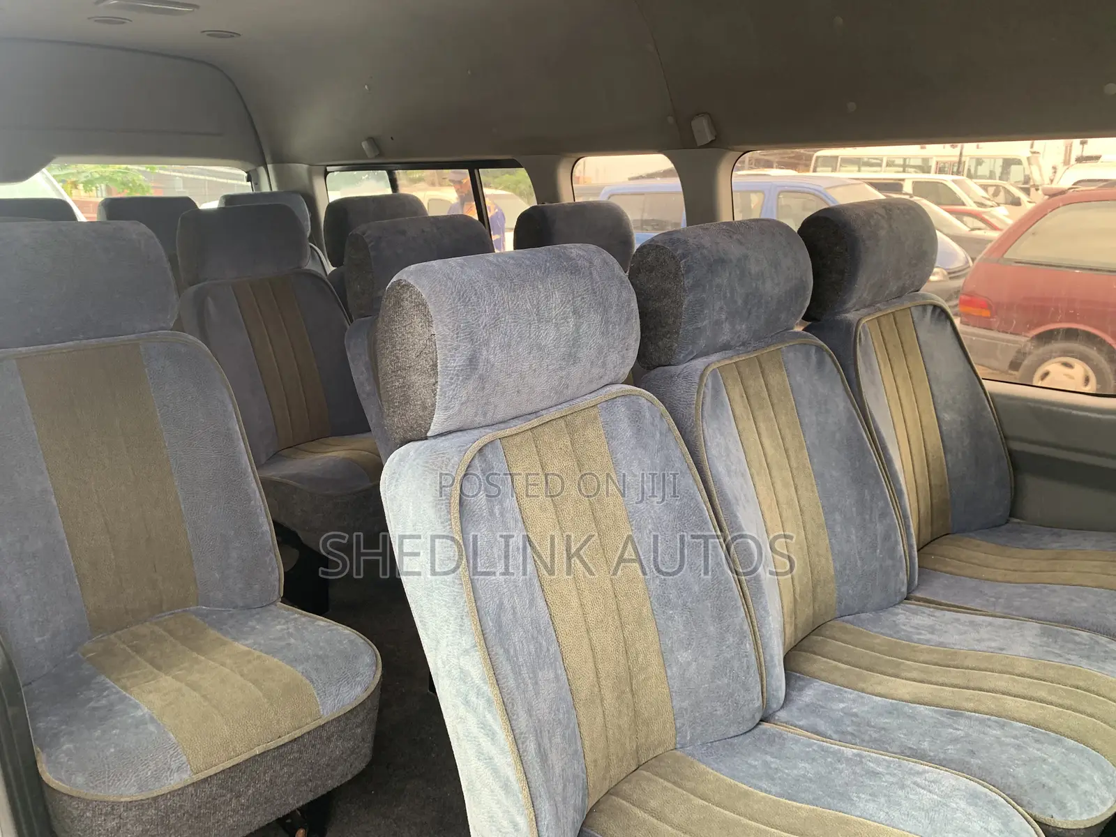 Toyota HiAce 2017 White