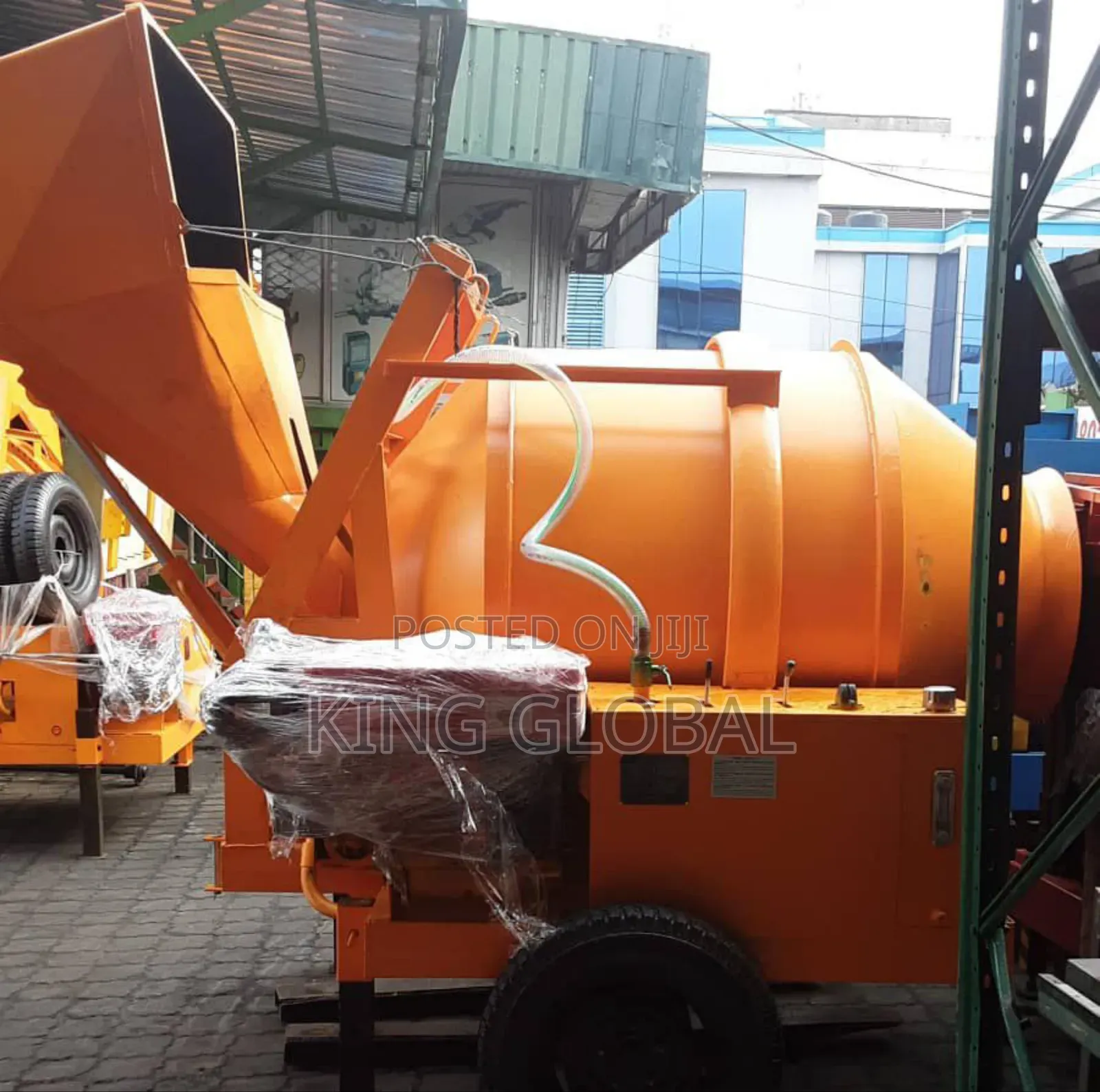 Seif-Loader Concrete Mixer, 750ltrs