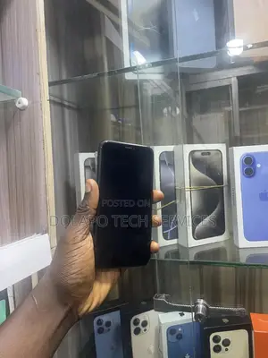 Apple iPhone XR 64 GB Black