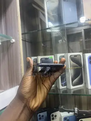 Apple iPhone XR 64 GB Black