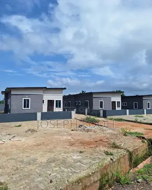 Photo - 3bdrm Bungalow in Queens Park Homes, Obafemi-Owode for sale