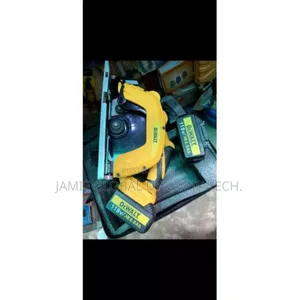 Dewalt Rechargeable Circular Saw Machine