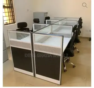 6 Seaters Work Station Desk for Office