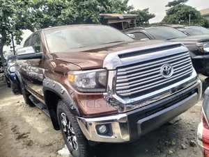 Toyota Tundra 2020 Brown