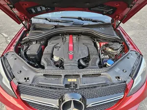 Mercedes-Benz GLE-Class 2016 Red