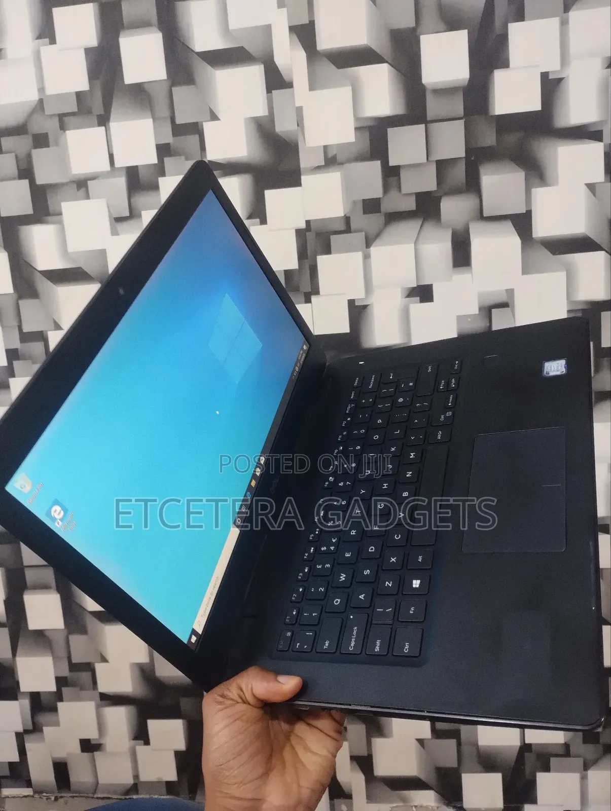 Laptop Dell Latitude 3490 4GB Intel Core I3 HDD 16 GB