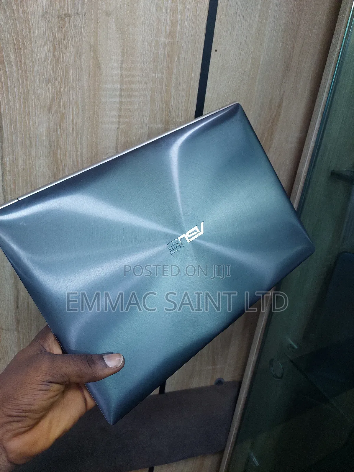 Laptop Asus ZenBook UX31E 4GB Intel Core I7 SSD 256GB