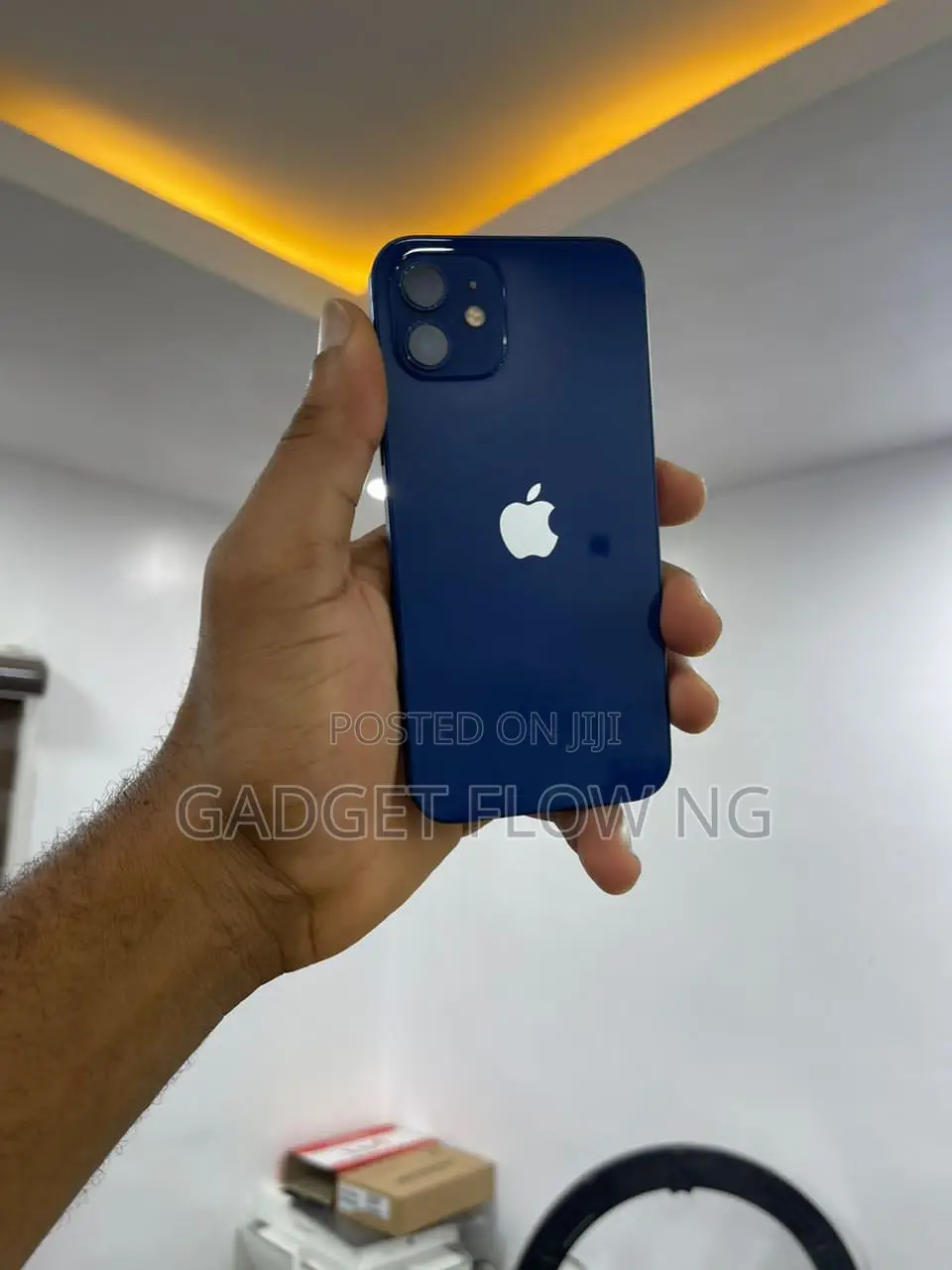 Apple iPhone 12 64 GB Black