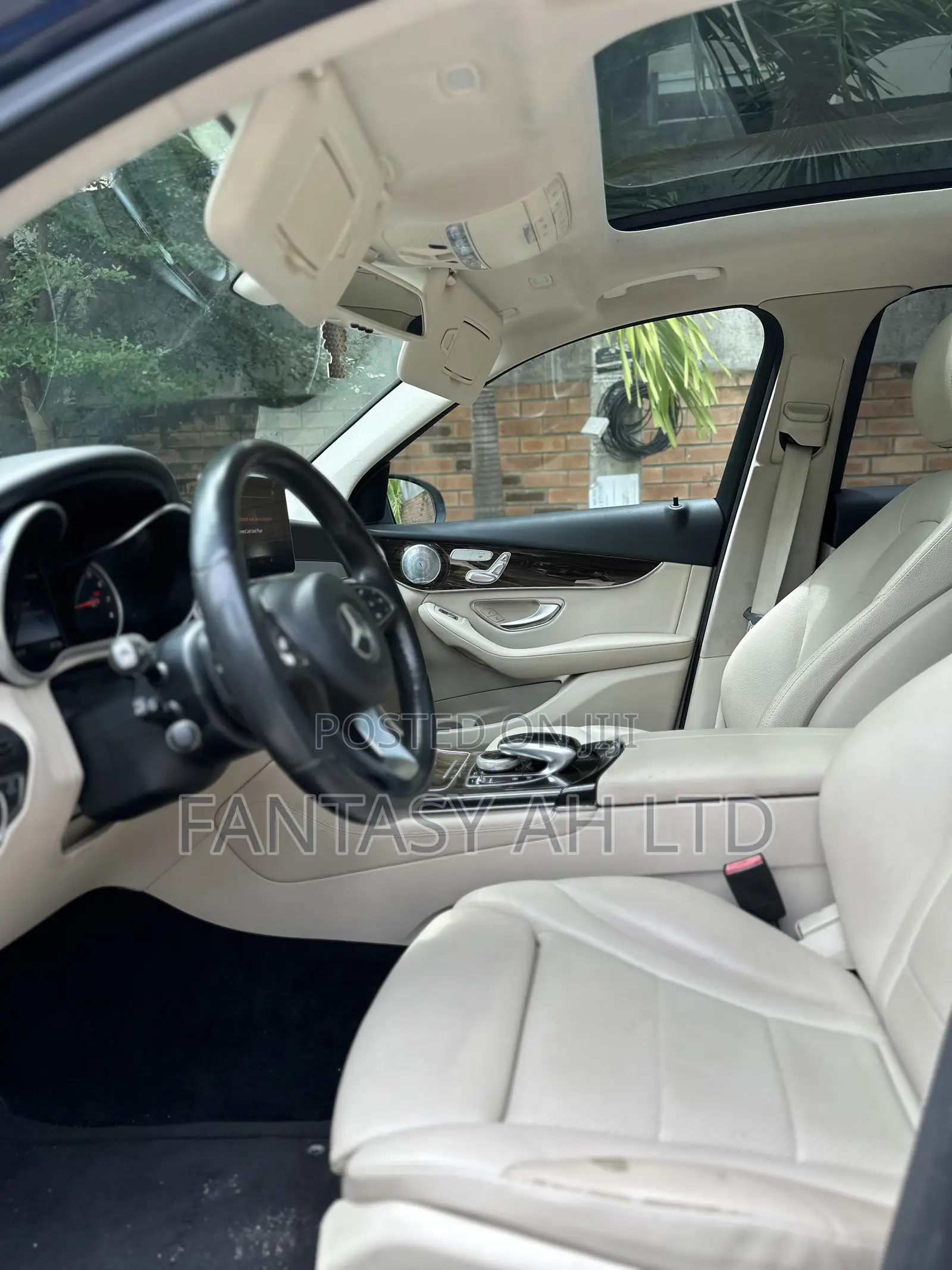 Mercedes-Benz GLC-Class 2017 Blue