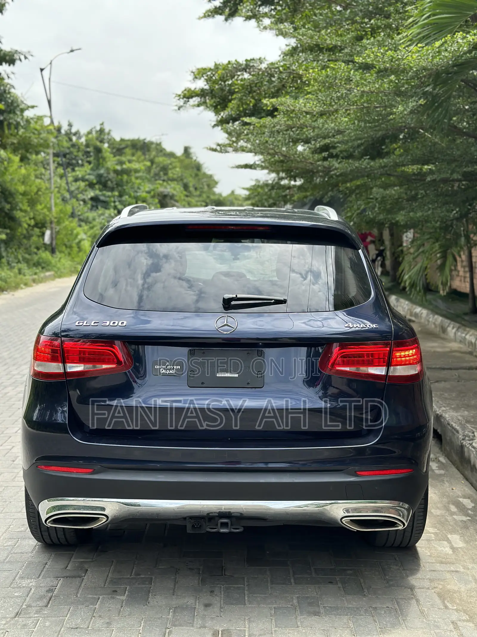 Mercedes-Benz GLC-Class 2017 Blue