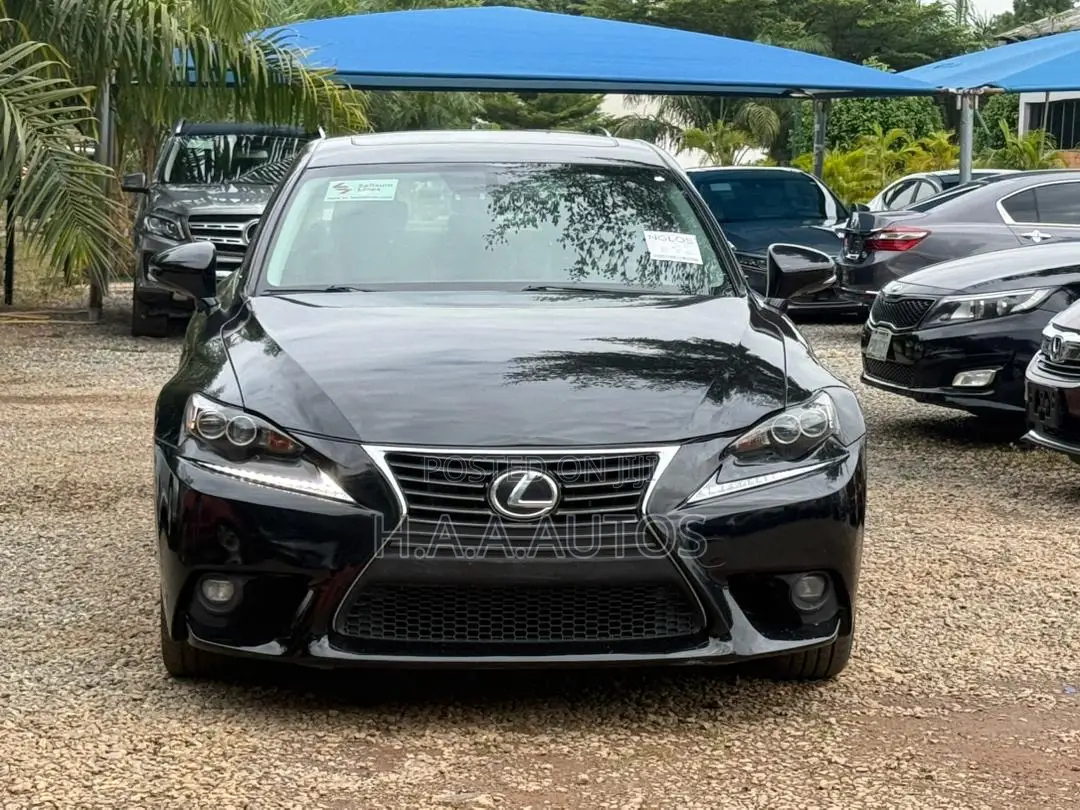 Lexus IS 250 2015 Black