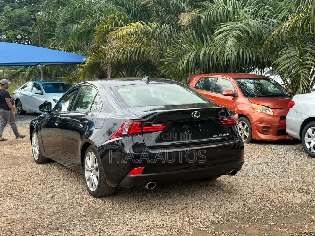 Lexus IS 250 2015 Black