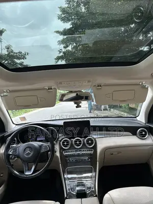 Mercedes-Benz GLC-Class 2017 Blue