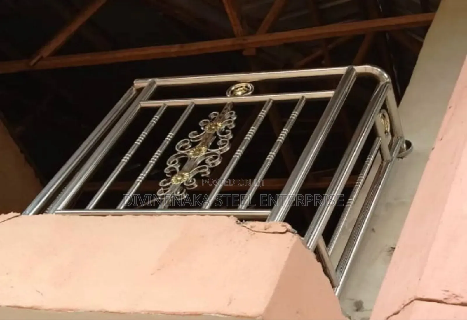 3 Rose Stainless Handrail