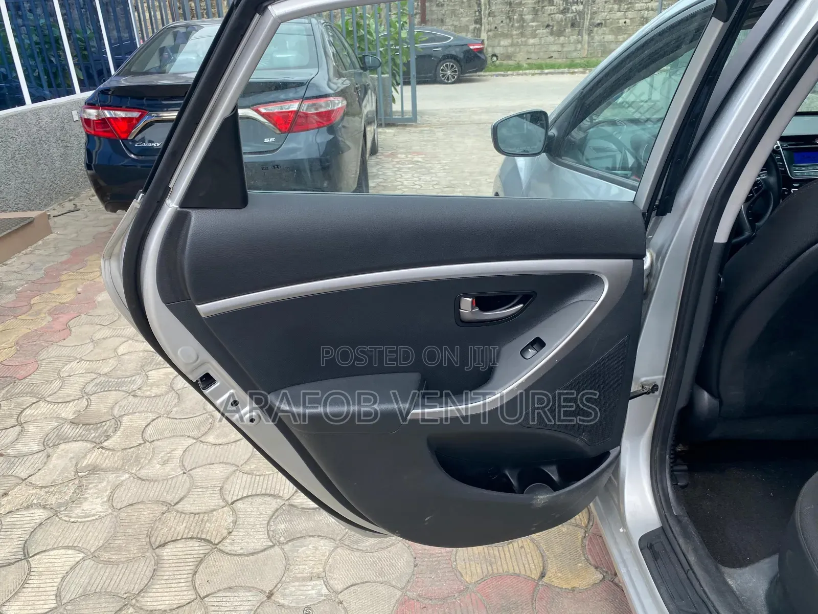 Hyundai Elantra 2015 Silver
