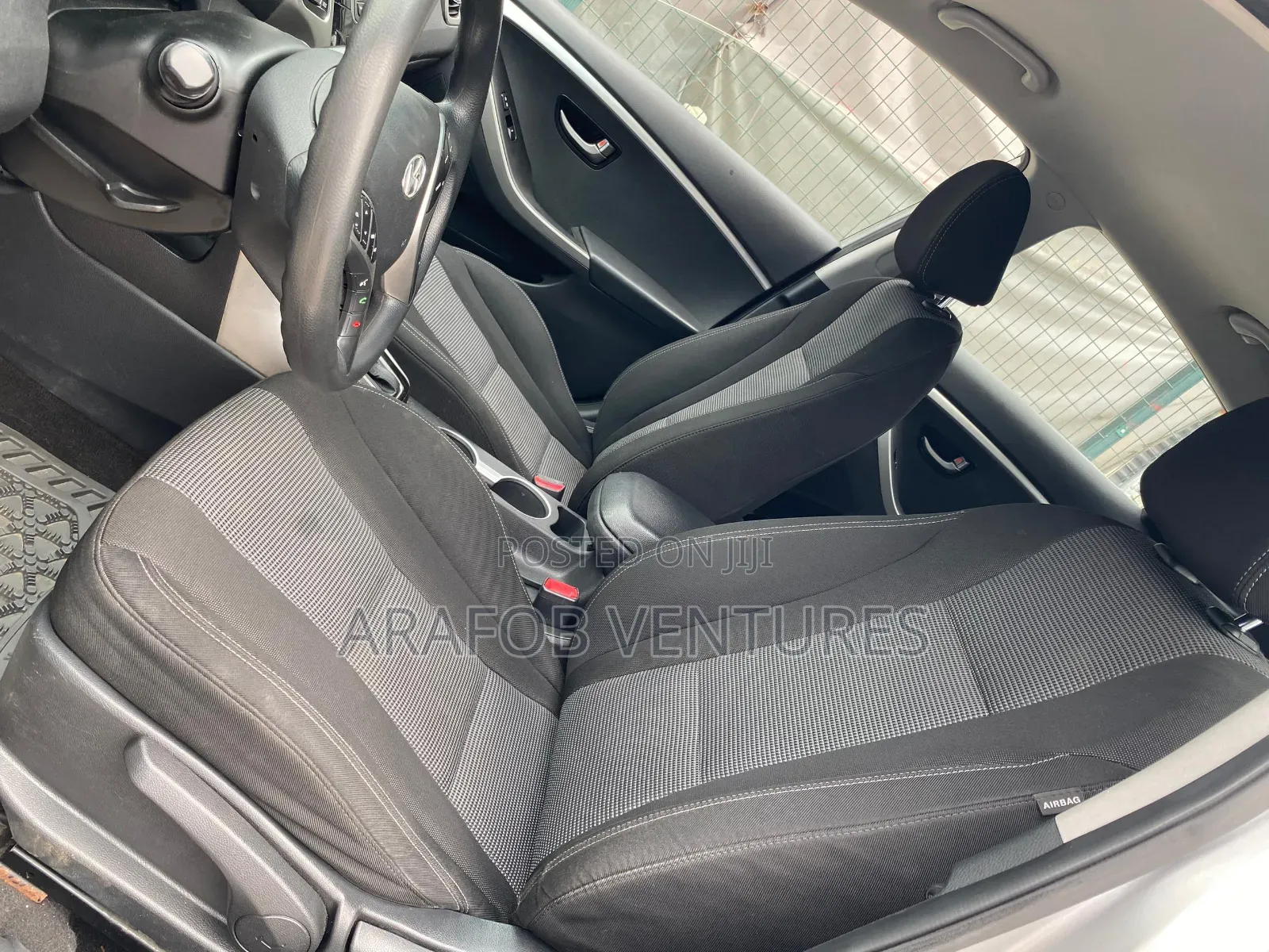 Hyundai Elantra 2015 Silver