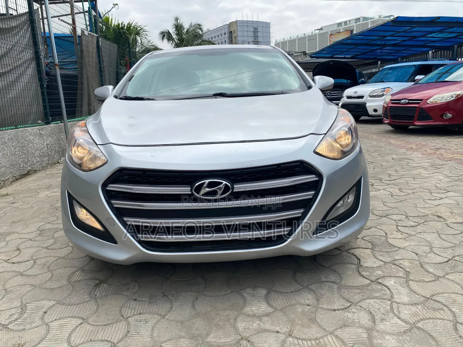Hyundai Elantra 2015 Silver