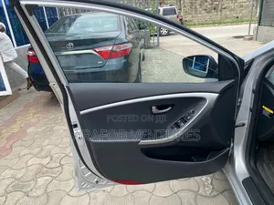 Hyundai Elantra 2015 Silver
