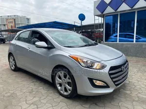 Hyundai Elantra 2015 Silver