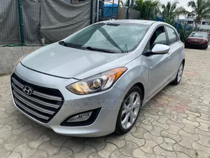 Hyundai Elantra 2015 Silver
