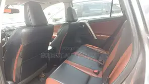 Toyota RAV4 Limited 4dr SUV (2.5L 4cyl 6A) 2015 Gray