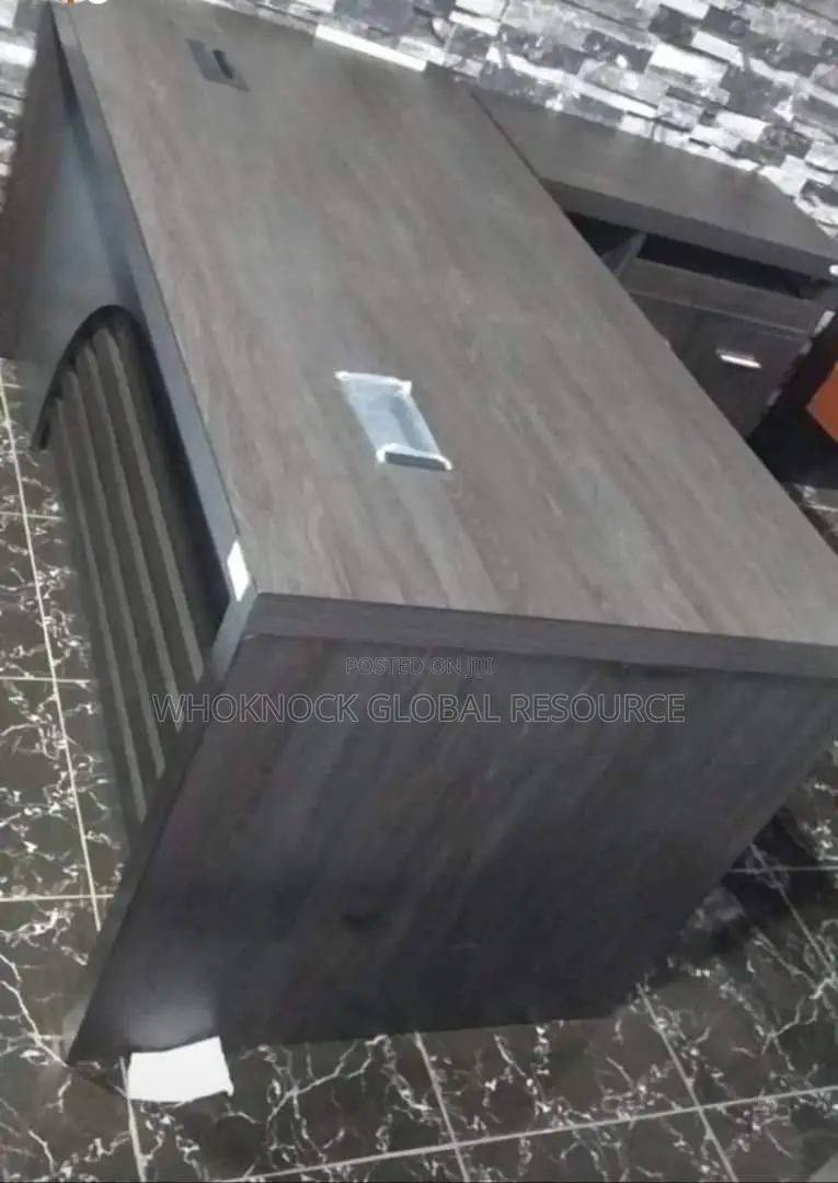 Conference Table 1629