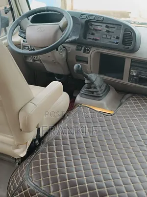 Toyota Coaster 2014 Gold
