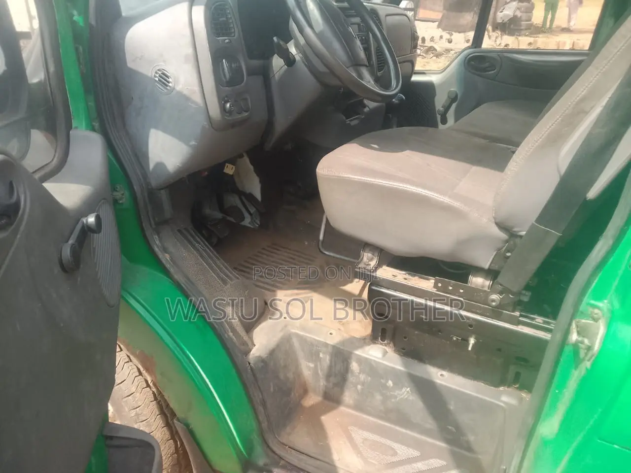 Ford Transit 2004 Green