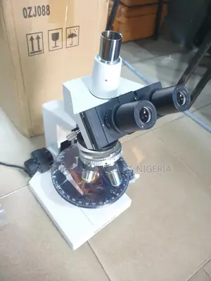 Trinocular Polarize Microscope