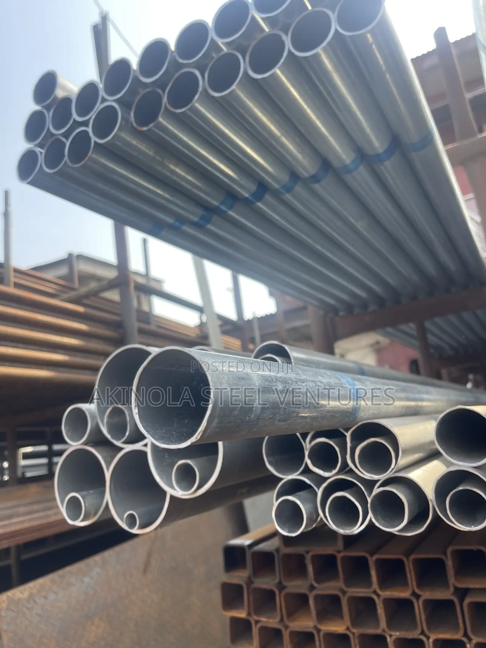 11/2" (48mm) Galvanize Pipe for Pole / Hanger