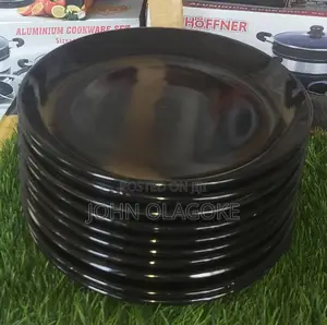 10.5" Awo Black Plate for Luxury Dinning