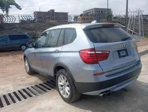 BMW X3 xDrive28i 4dr SUV AWD (2.0L 4cyl Turbo 8A) 2014 Blue