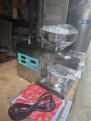 Oil Extractor Model 4kg