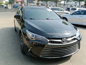 Toyota Camry 2016 Black