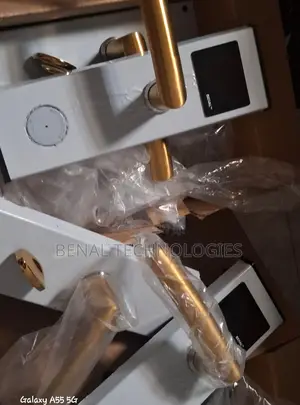 All-Inclusive Hotel Lock System: Card-Access and Free Tools