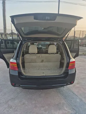 Toyota Highlander Sport 2010 Black