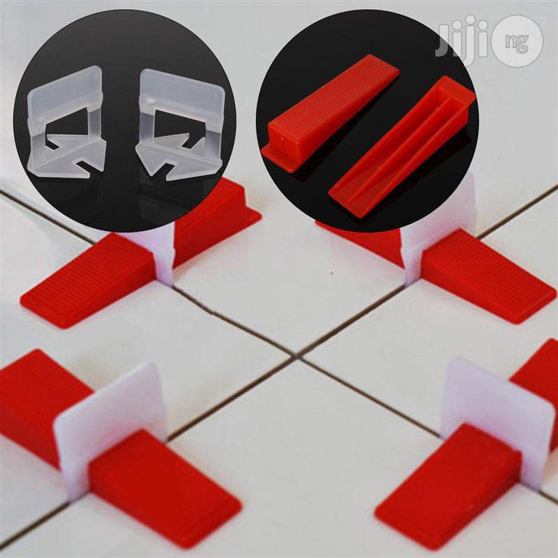 Tile Leveling System Clip