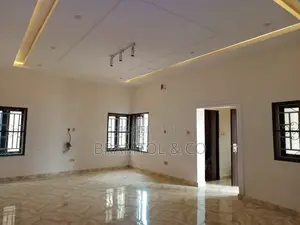 2bdrm Block of Flats in Lugbe District for rent