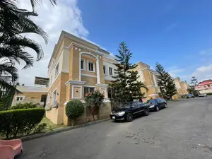 3bdrm Duplex in Maitama for rent