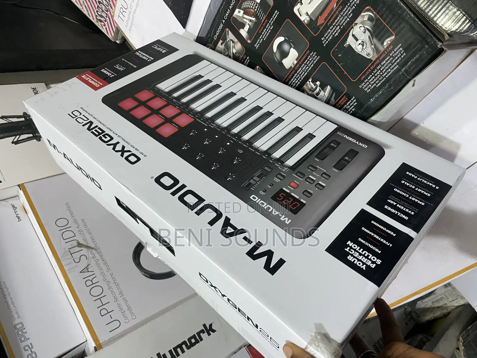 M-Audio Oxygen 25 Midi Keyboard, Studio Keyboard