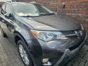 Toyota RAV4 Limited 4dr SUV AWD (2.5L 4cyl 6A) 2014 Gray