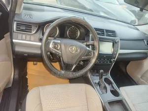 Toyota Camry 2015 Silver
