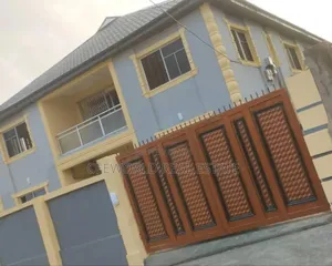 3bdrm Block of Flats in Eyin Grammar, Molete for sale