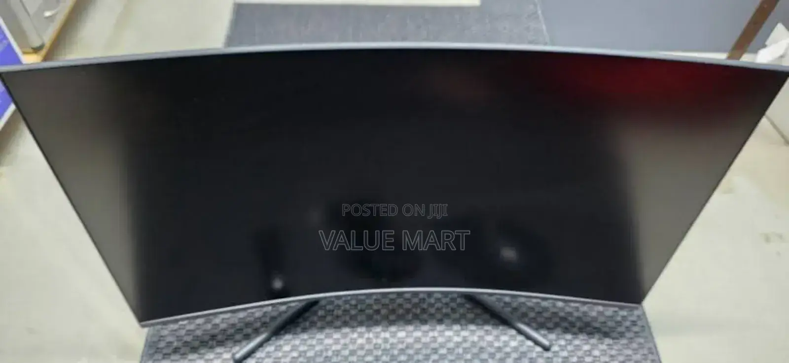 Samsung 32 Inches Curved