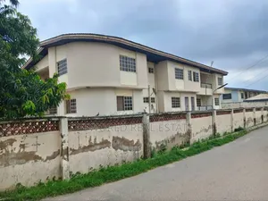 3bdrm Block of Flats in Opp Dove Filling, Akala Express for sale