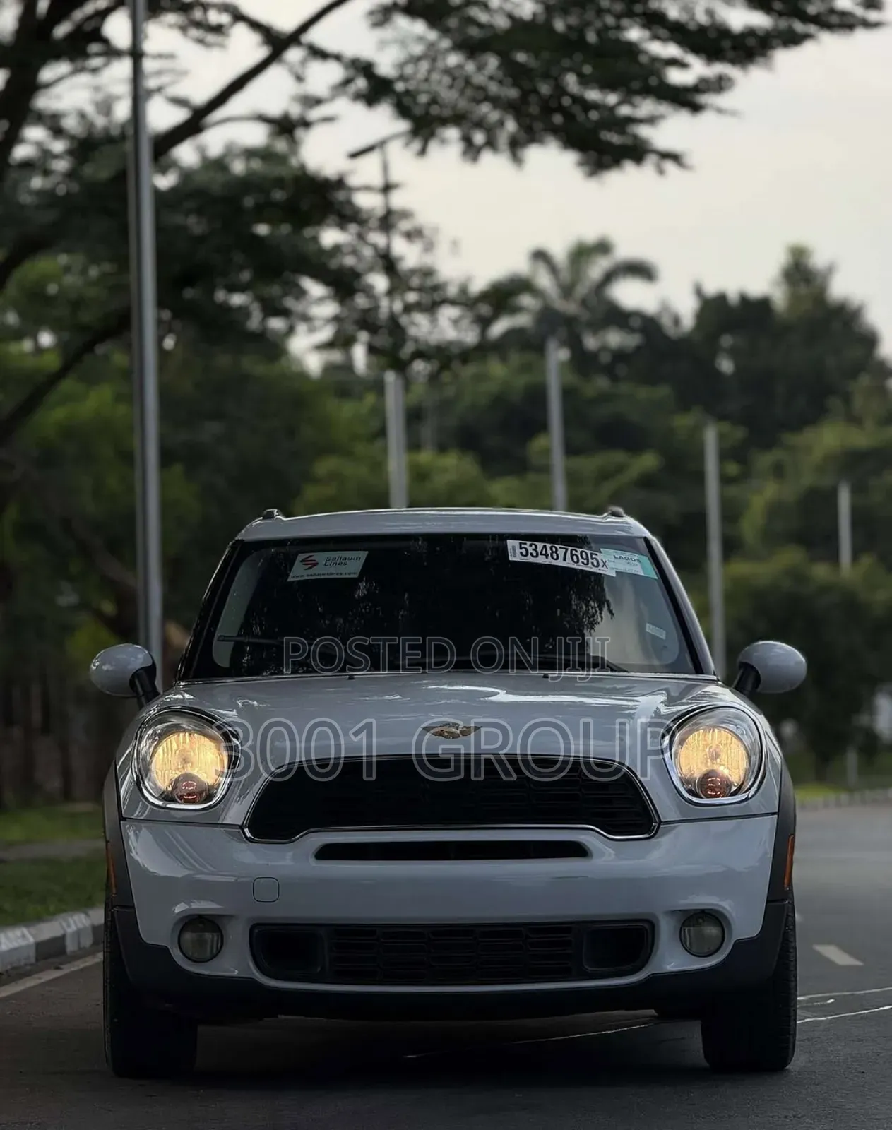 Mini Cooper 2012 Silver